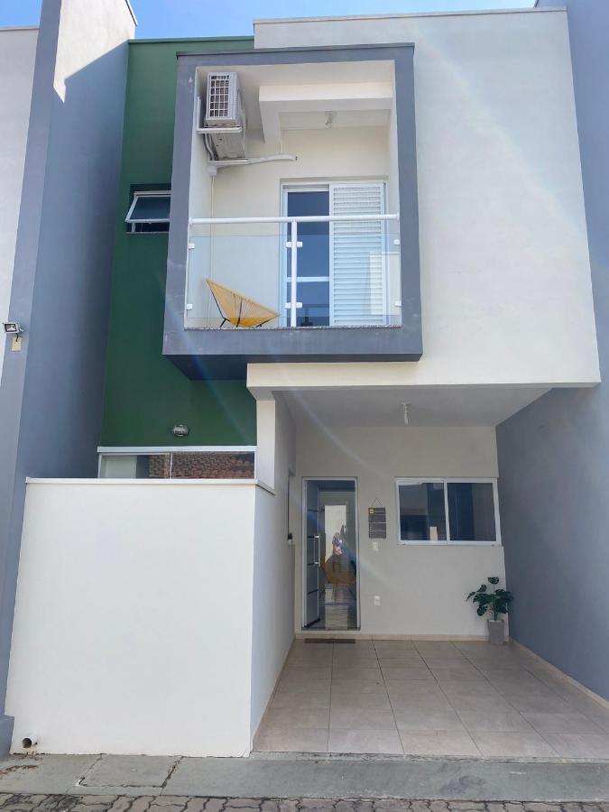 Loft Villa - Com Ar Condicionado No Centro Da Cidade Boituva Eksteriør bilde